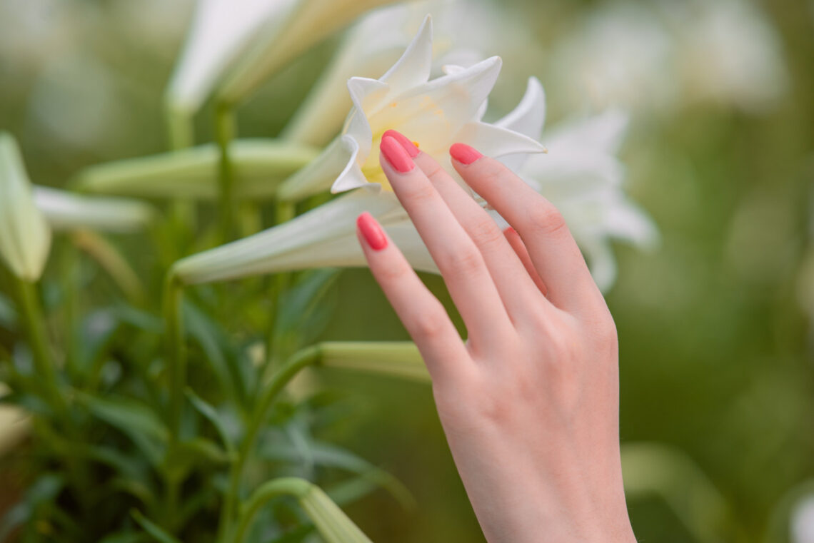 Jak piłować paznokcie, aby nadać im odpowiedni kształt: sekrety perfekcyjnego manicure